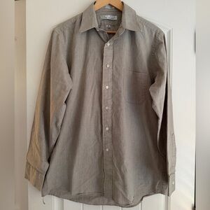Van Heusen Light Gray Casual Button-Down Shirt